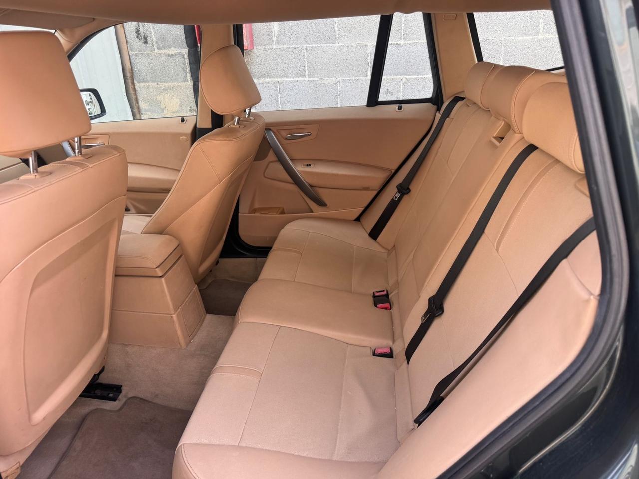 Bmw X3 2.0d cat Futura PARI AL NUOVO