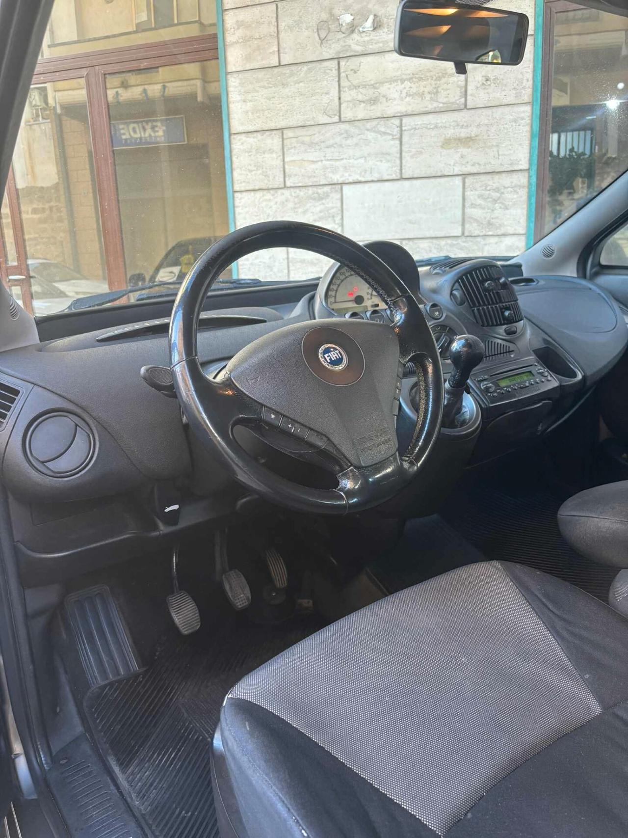 Fiat Multipla 1.9 MJT Active