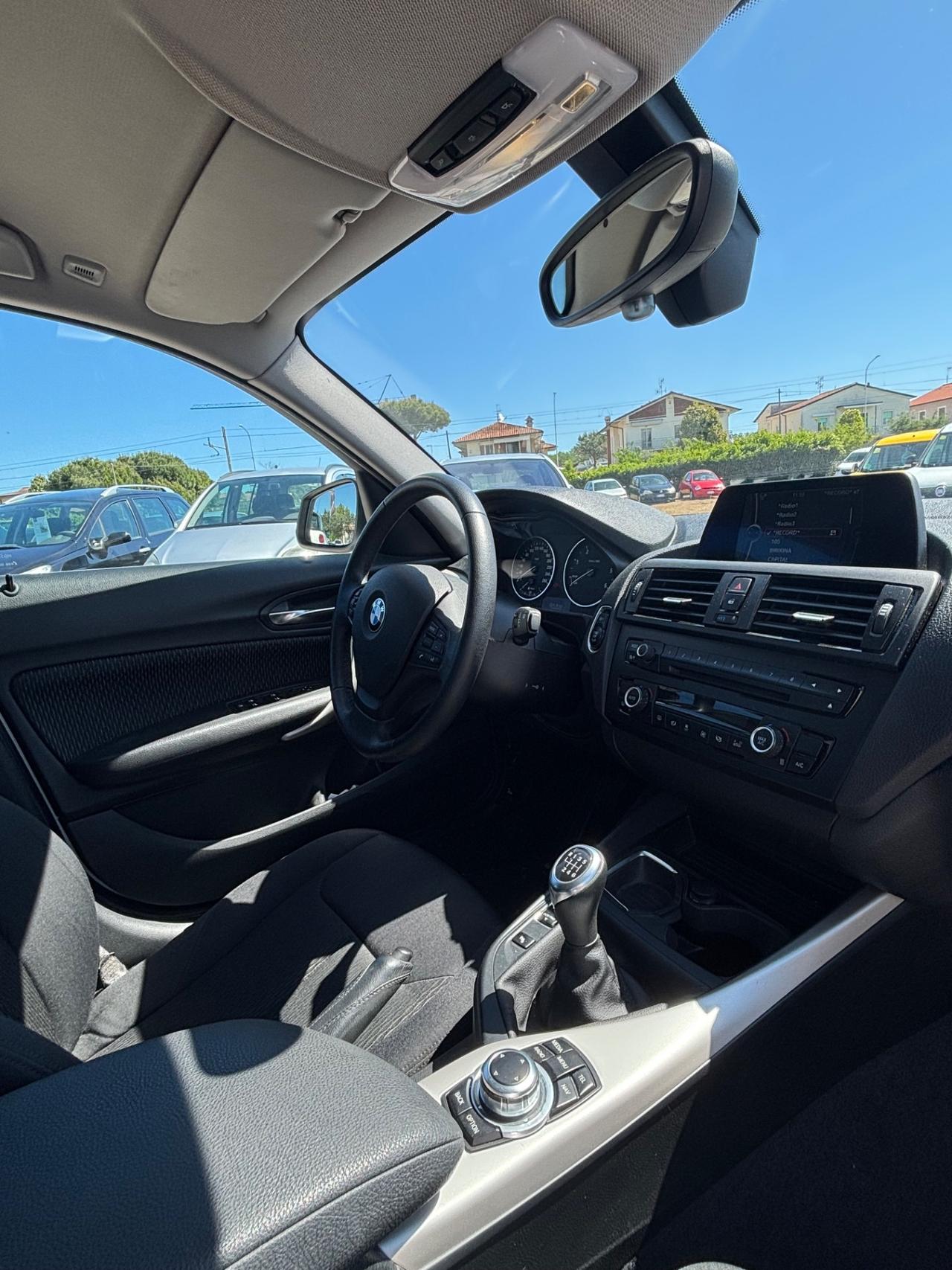 Bmw 118 118d 5p. Sport
