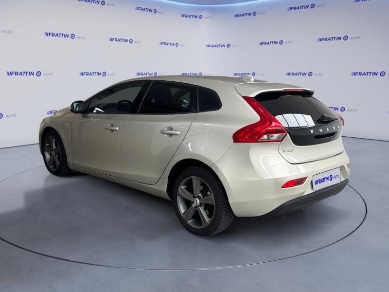 VOLVO V40 D2 BUSINESS