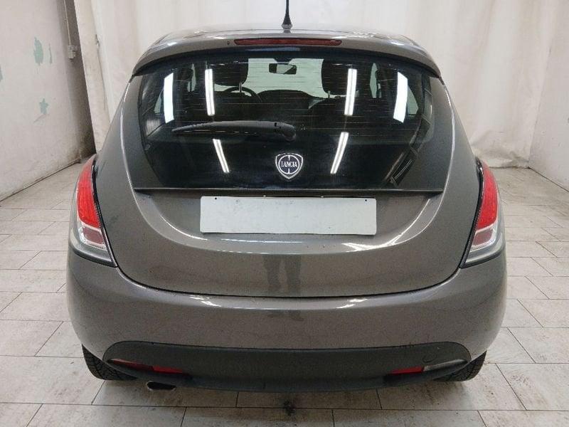 Lancia Ypsilon 1.2 8v Gold s&s 69cv E6