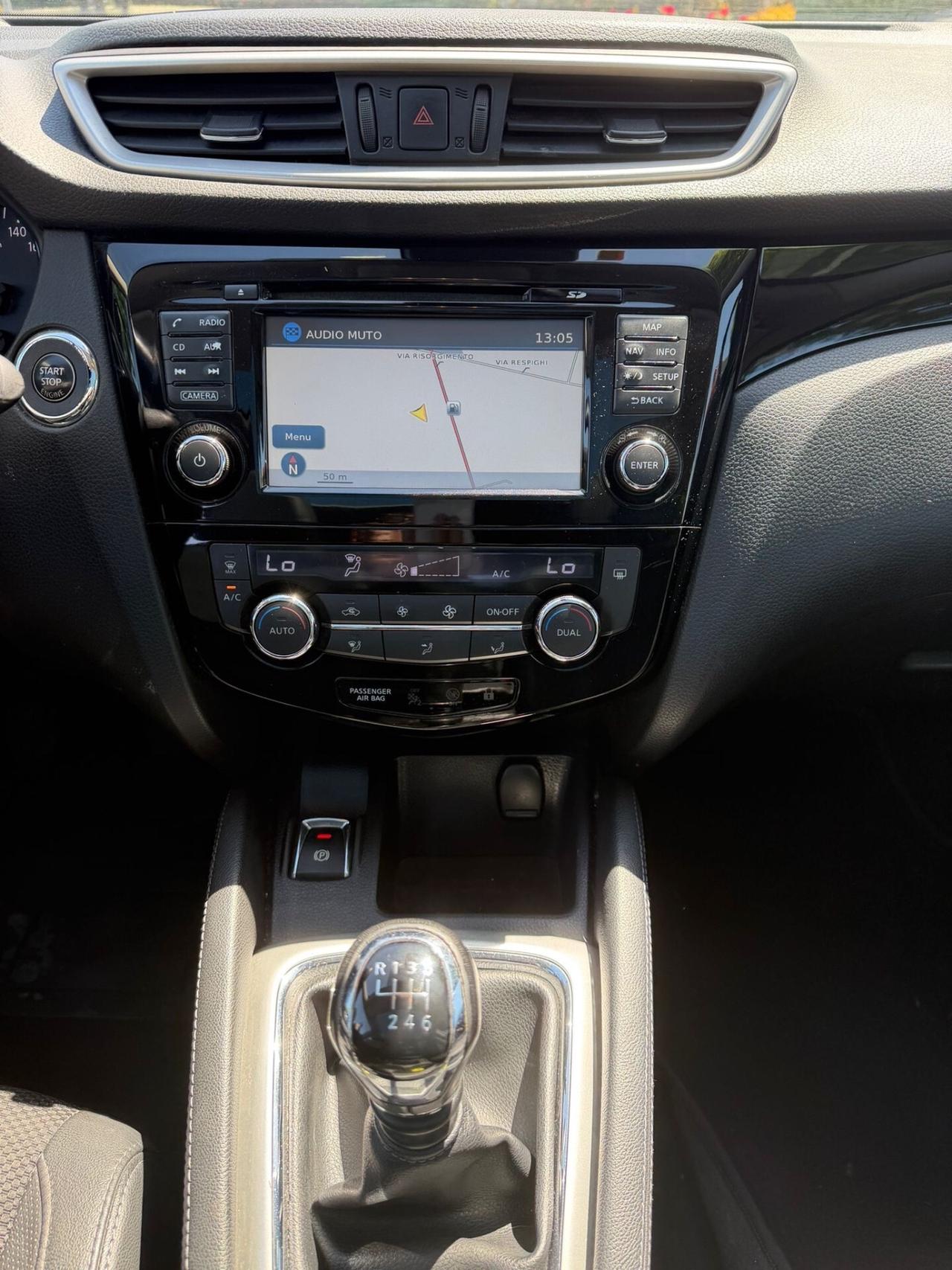 Nissan Qashqai 1.5 dCi Tekna FULL OPTIONAL !