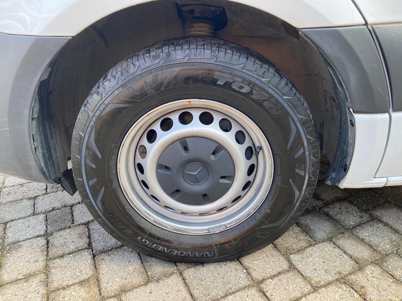 Mercedes Benz Sprinter 311 Cdi Furgonato L2 H2 RWD