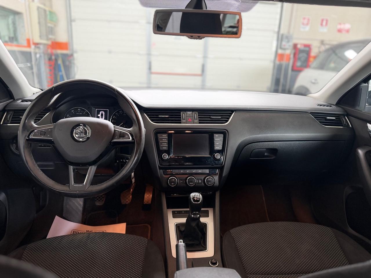 Skoda Octavia 1.4 TSI Active G-Tec NEOPATENTATI