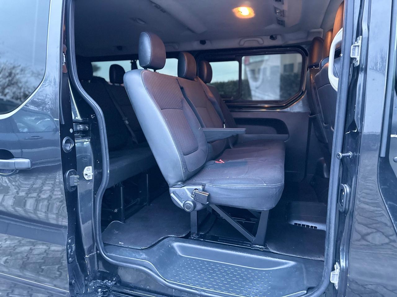 Opel Vivaro 1.6 BiTurbo 145CV 9POSTI 2015