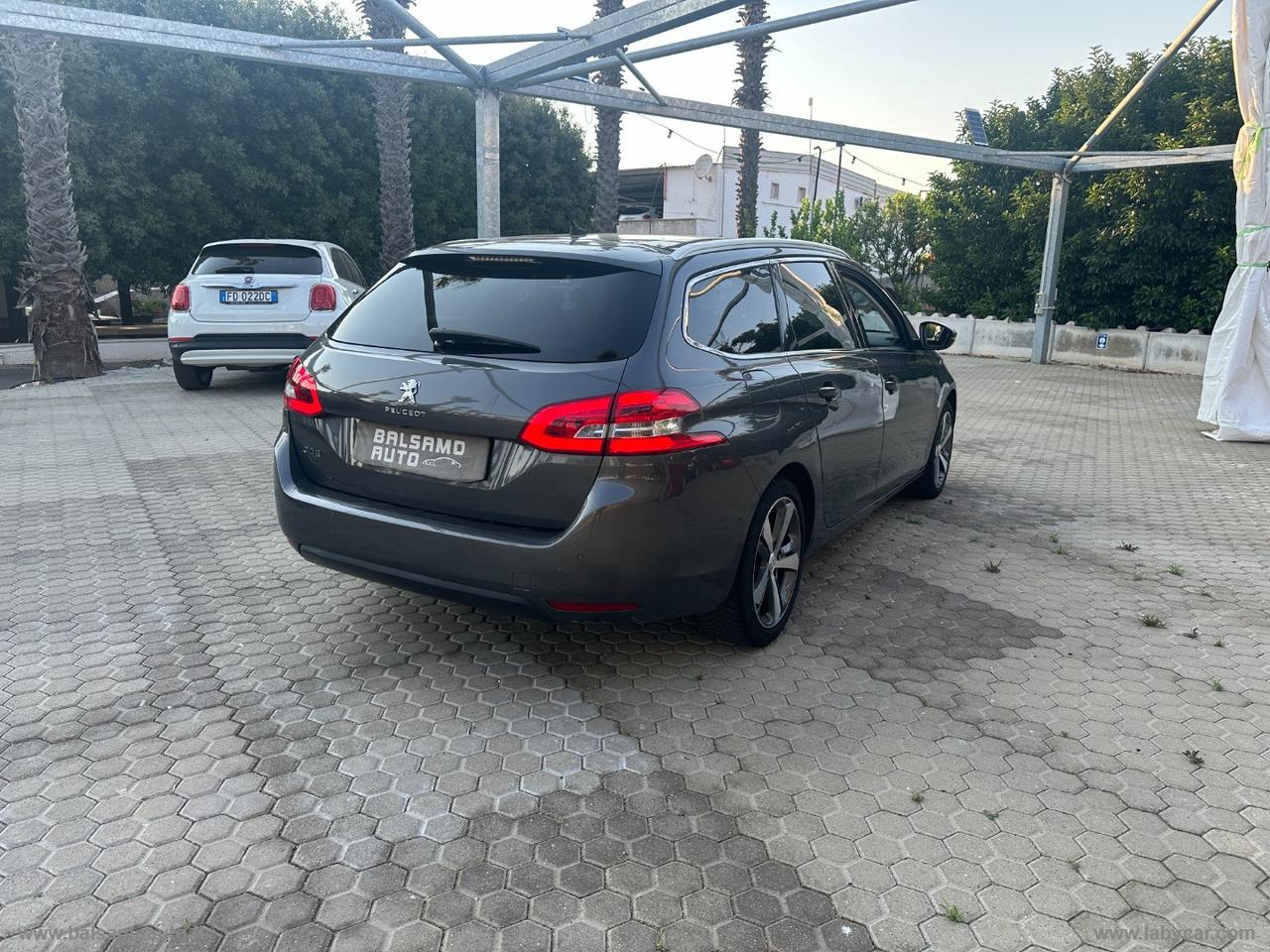 PEUGEOT 308 BlueHDi 130 S&S EAT8 SW Allure
