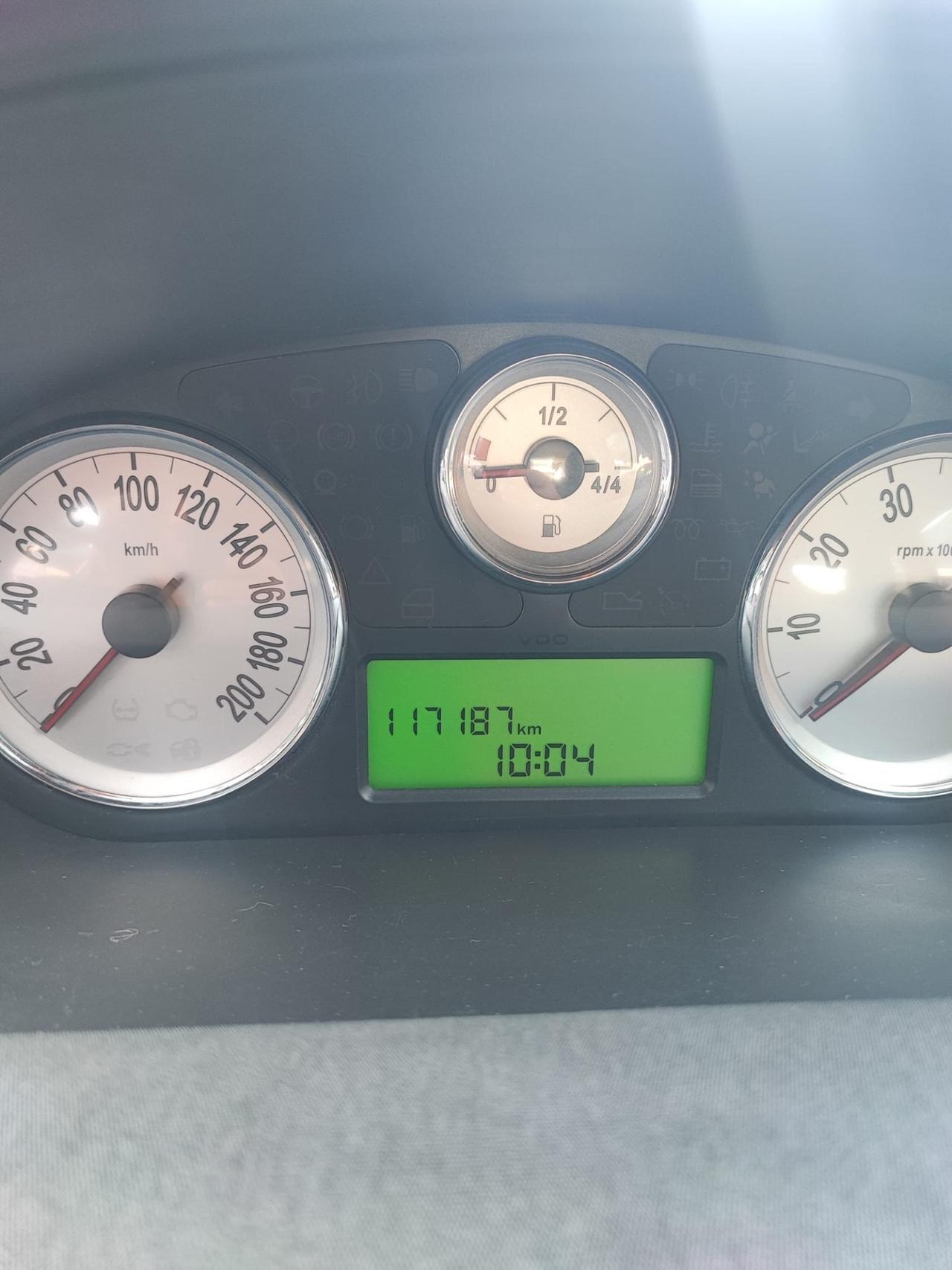 Lancia Ypsilon 1.2 69 CV Unyca