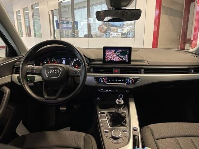 Audi A4 A4 Avant 2.0 TDI 122 CV Business