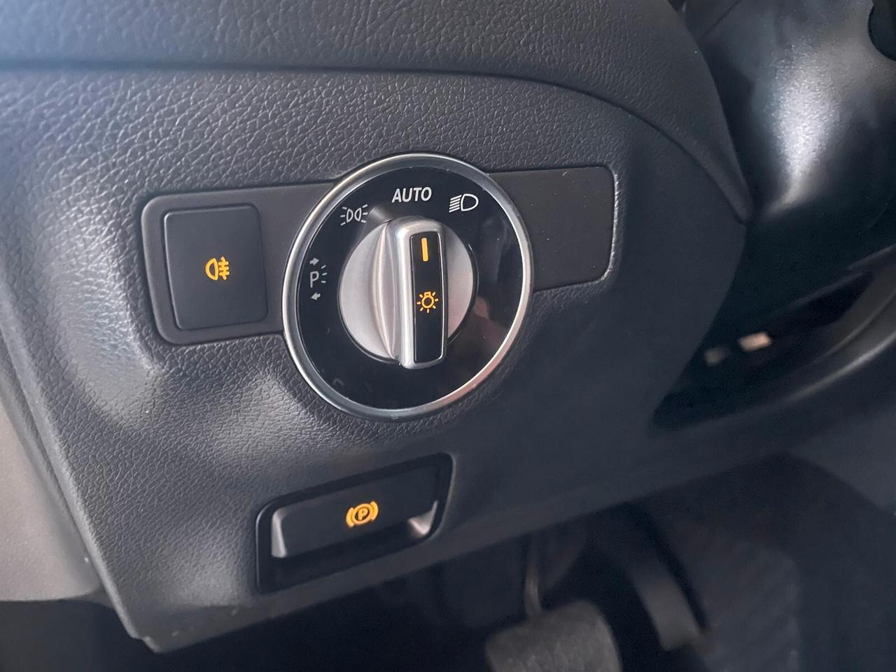 Mercedes-benz GLA 200 d Automatic Premium