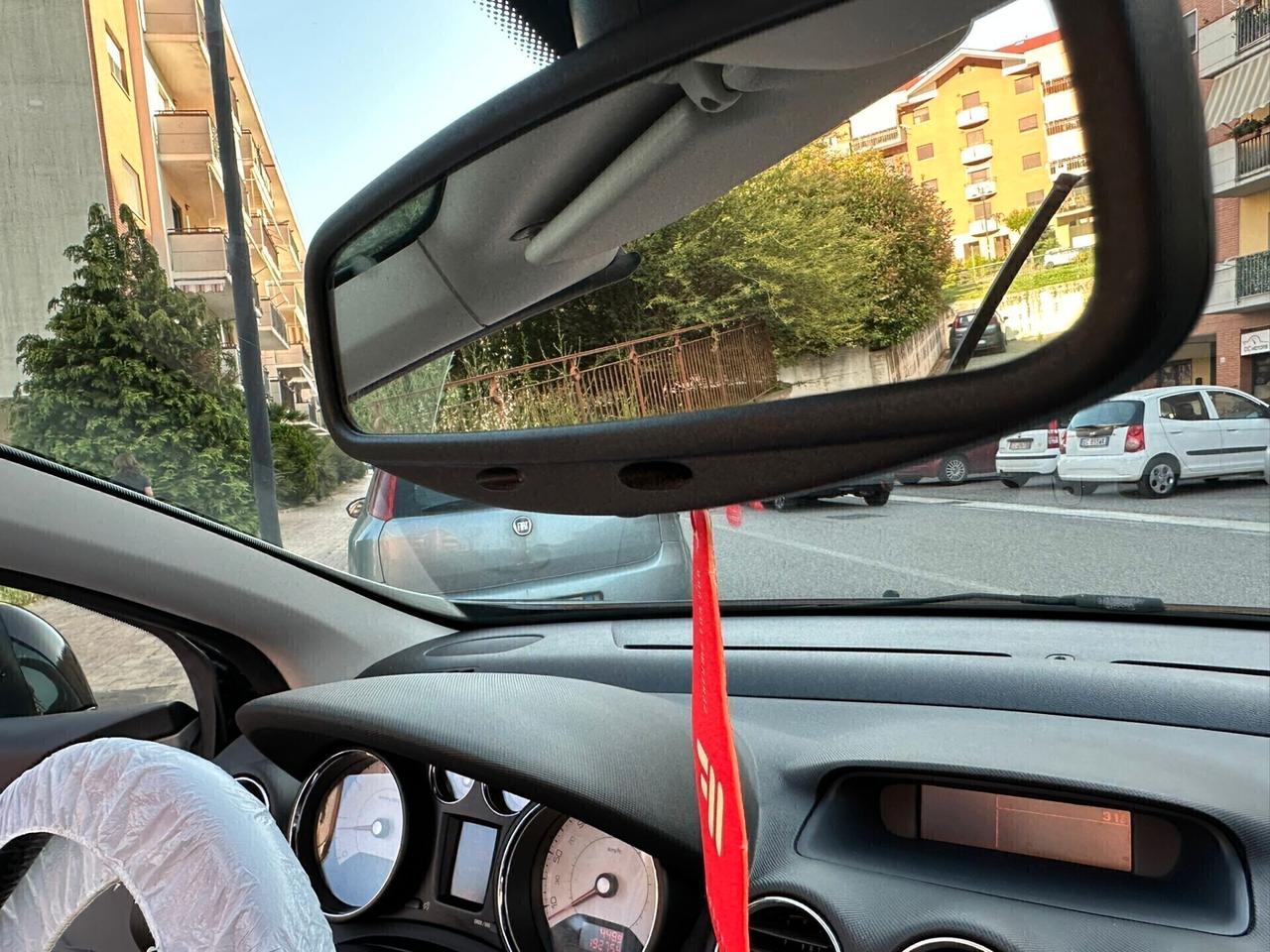 Peugeot 308 1.6 THP 150CV CC Féline