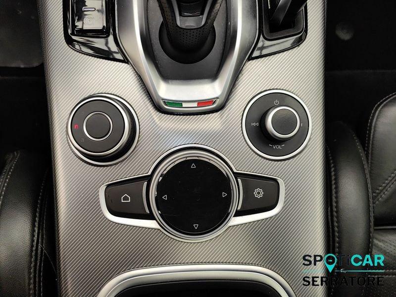 Alfa Romeo Stelvio 2020 2.2 t Veloce Q4 210cv auto
