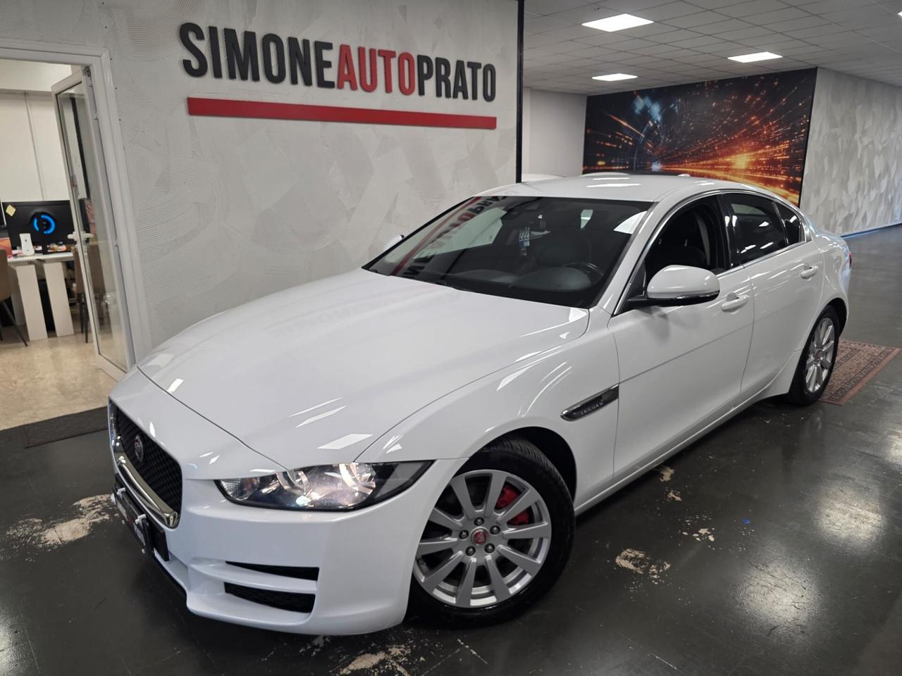 Jaguar XE 2.0 D Turbo 180CV Portfolio