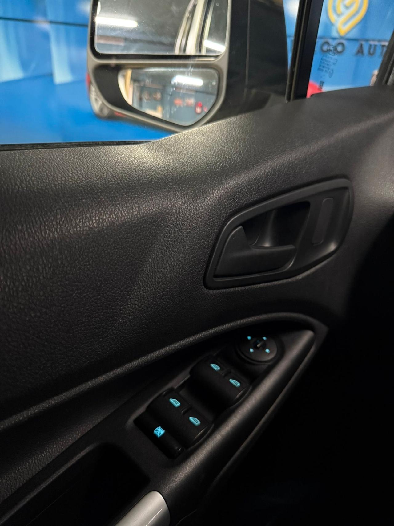 Ford Tourneo Connect 7 POSTI 116CV