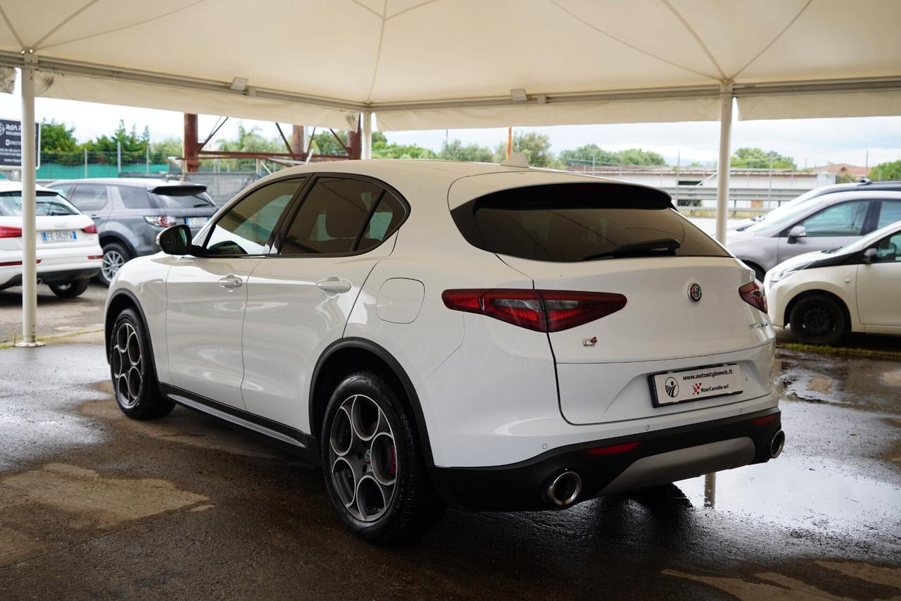 Alfa Romeo Stelvio 2.2 Turbodiesel 210 CV AT8 Q4 Super