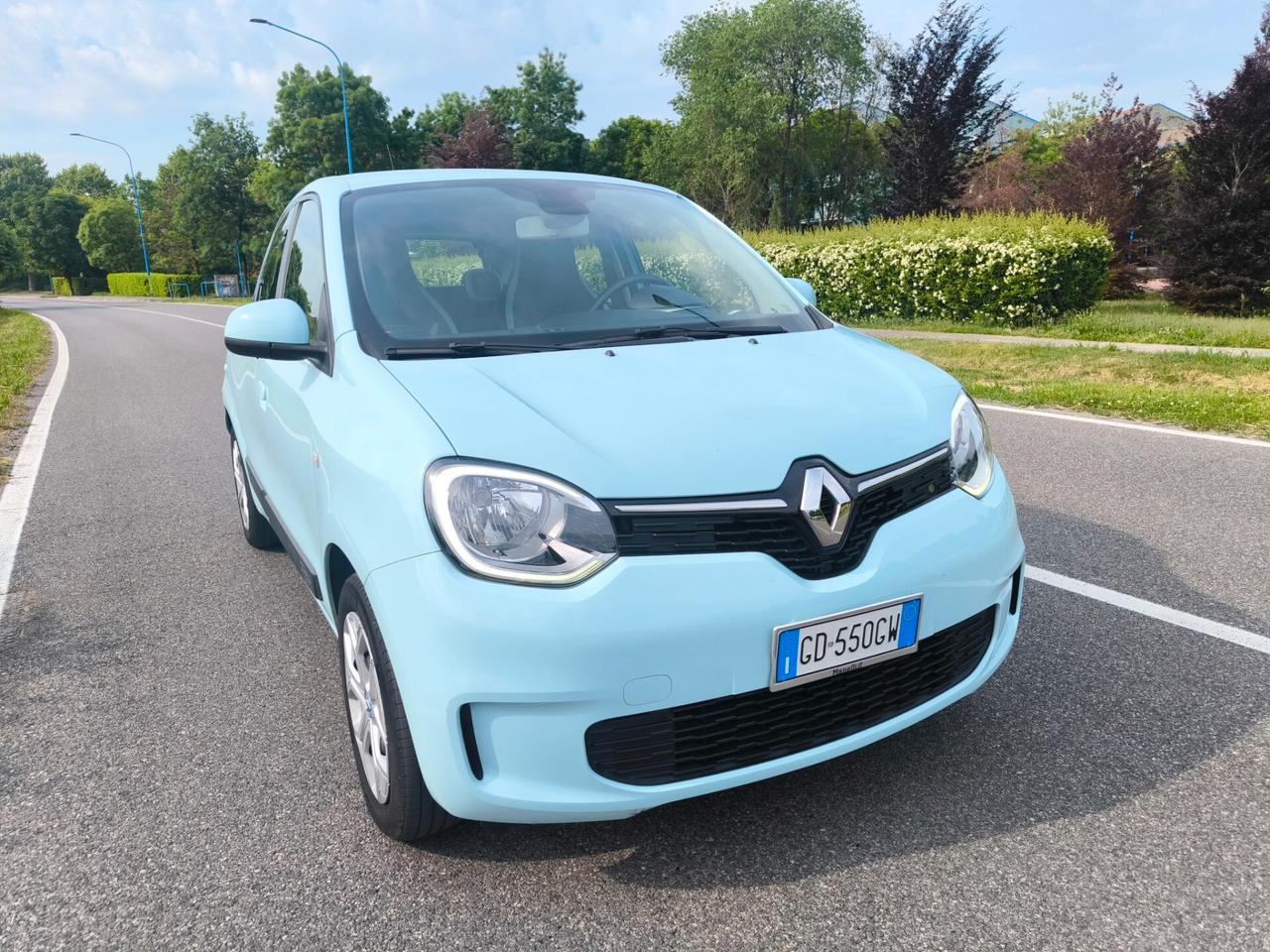 TWINGO ZEN ELETRIC-KM 48000-UNIPROPRIETARIO