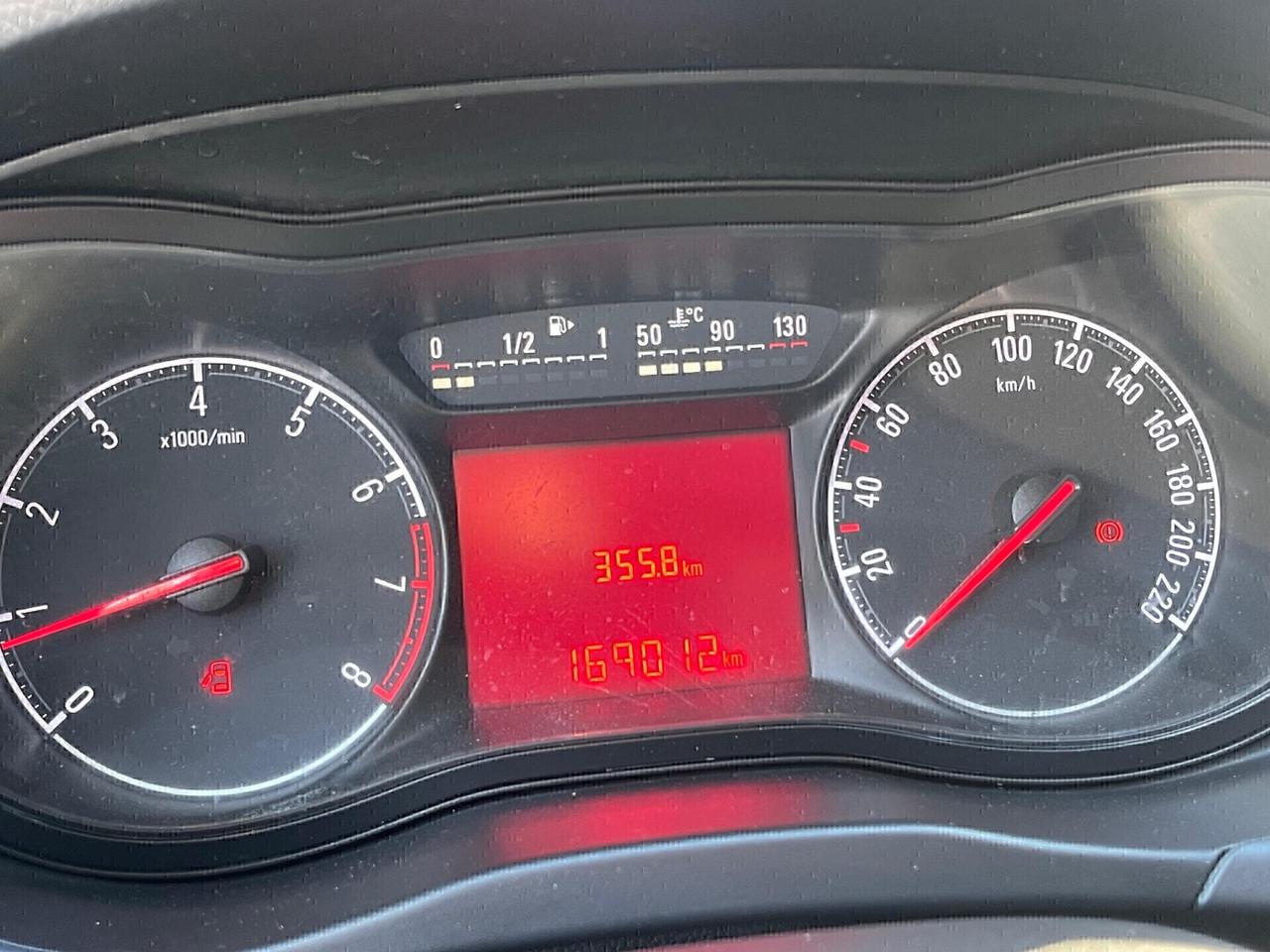 Opel Corsa 1.4 90CV GPL Tech 5 porte Cosmo