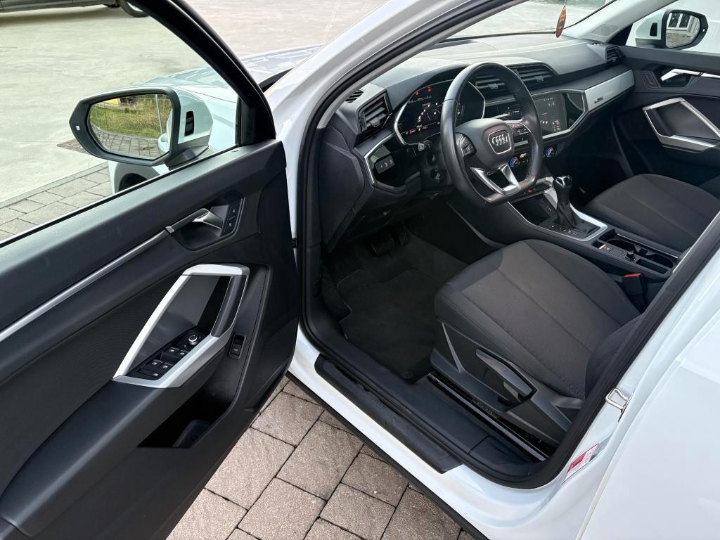 Audi Q3 35 TDI 2.0 150cv S tronic Business Advanced