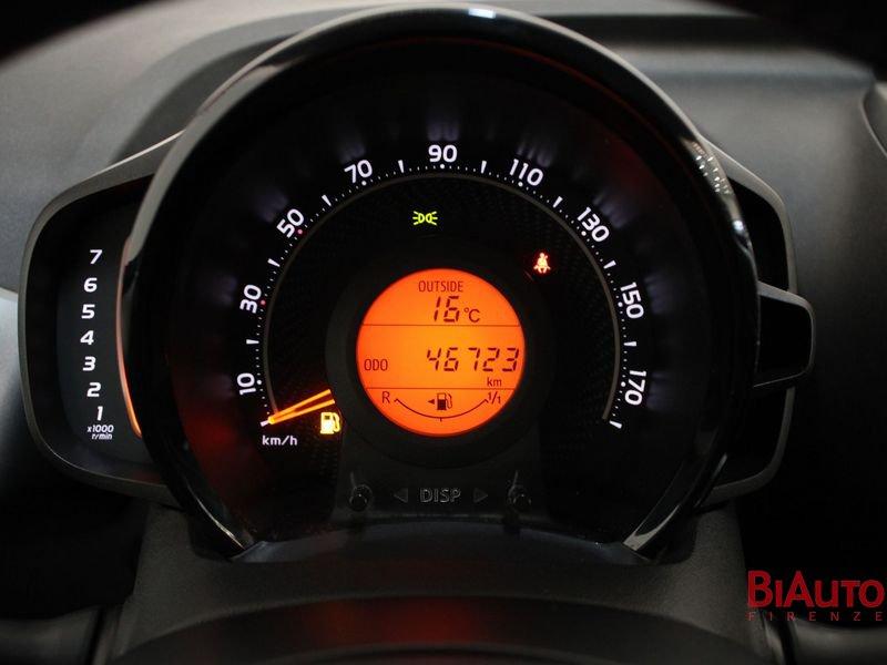 Toyota Aygo Aygo 5p 1.0 x-play 72cv