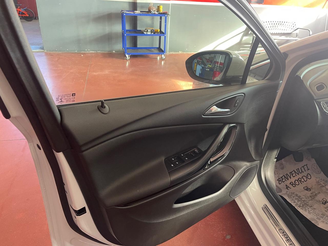 Opel Astra 1.6 CDTi 110CV Start&Stop 5 porte Innovation