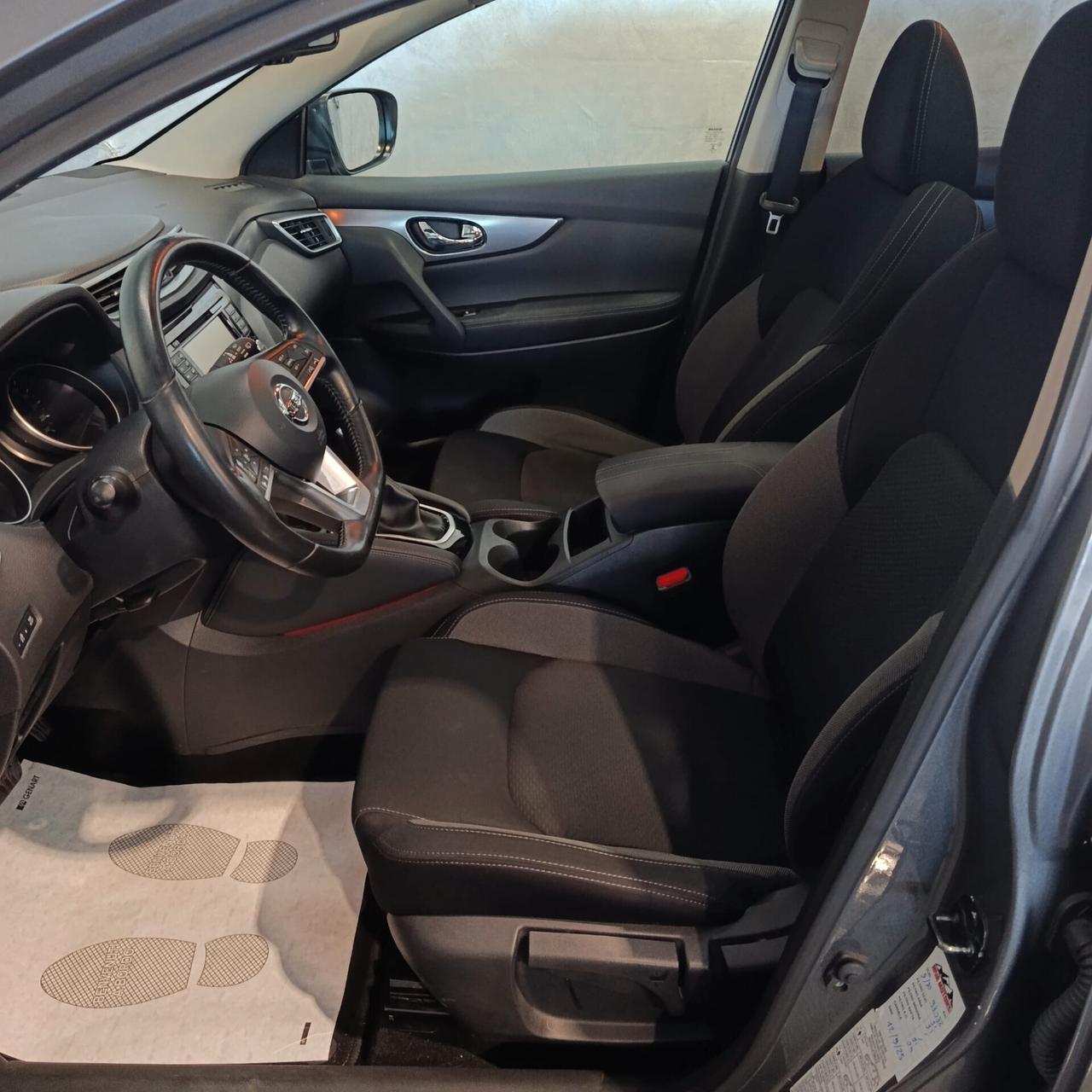 Nissan Qashqai 1.2 BENZINA AUTOMATICA NEOPATENTATI