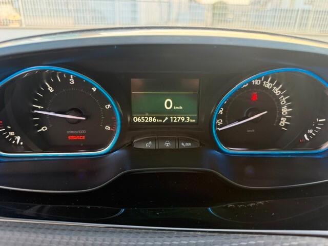 Peugeot 2008 BlueHDi 120 S&S Crossway 2017