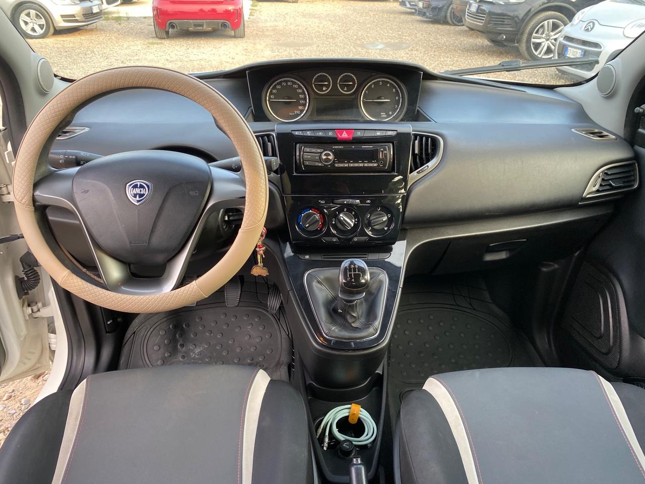 Lancia Ypsilon 1.2 69 CV 5 porte Elle