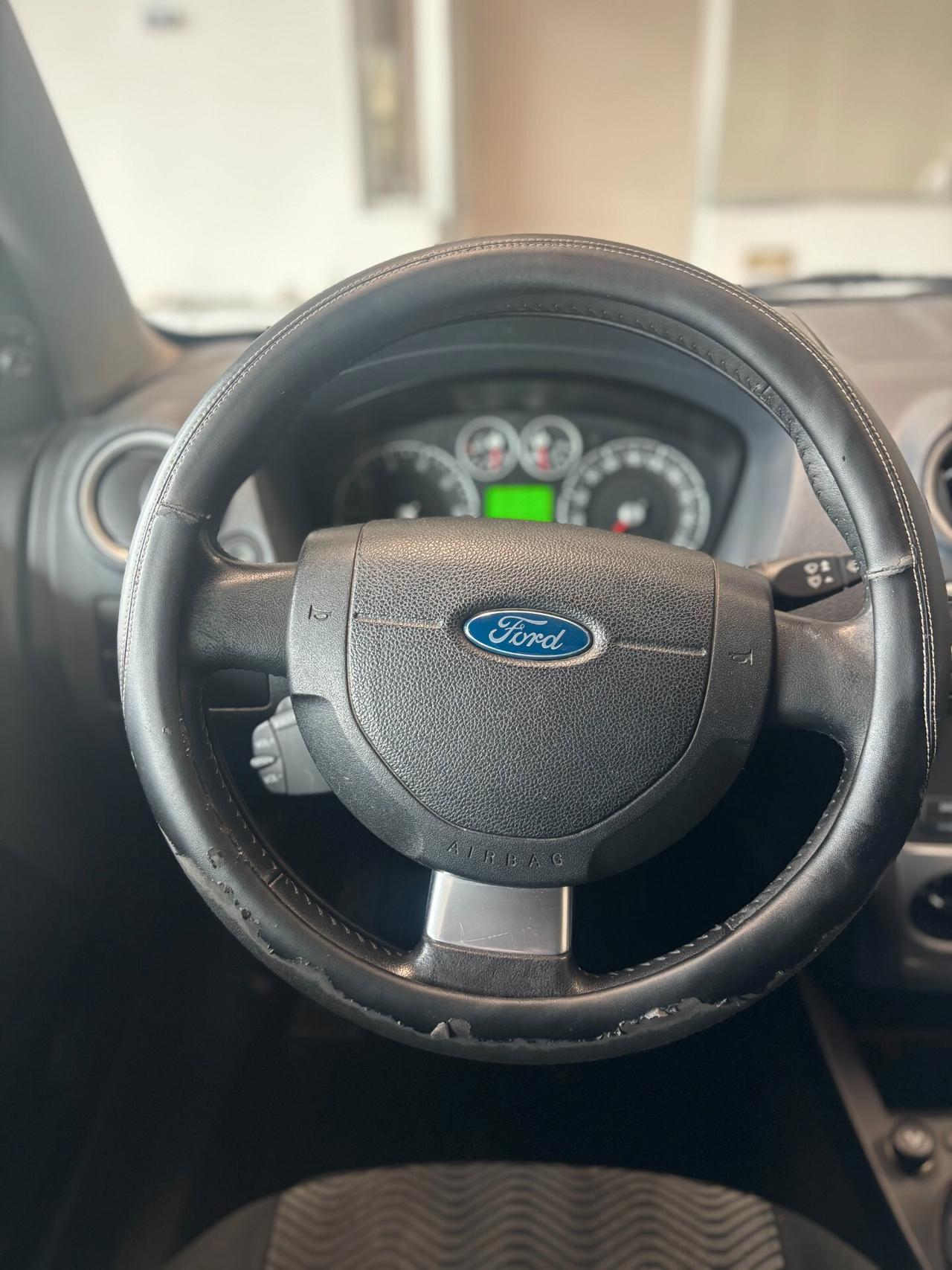 Ford Fusion 1.4 16v Titanium*CINGHIA FATTA