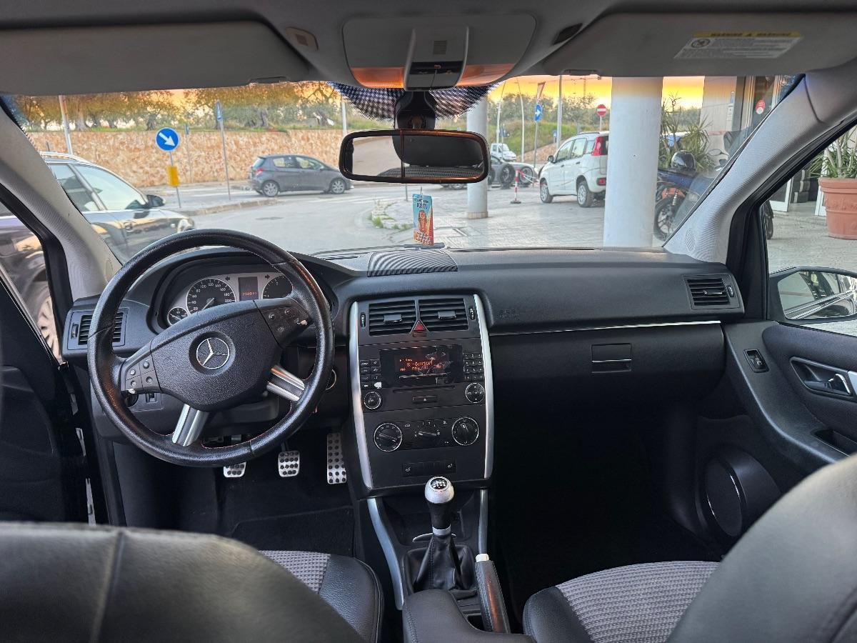 MERCEDES B 180 CDI Sport