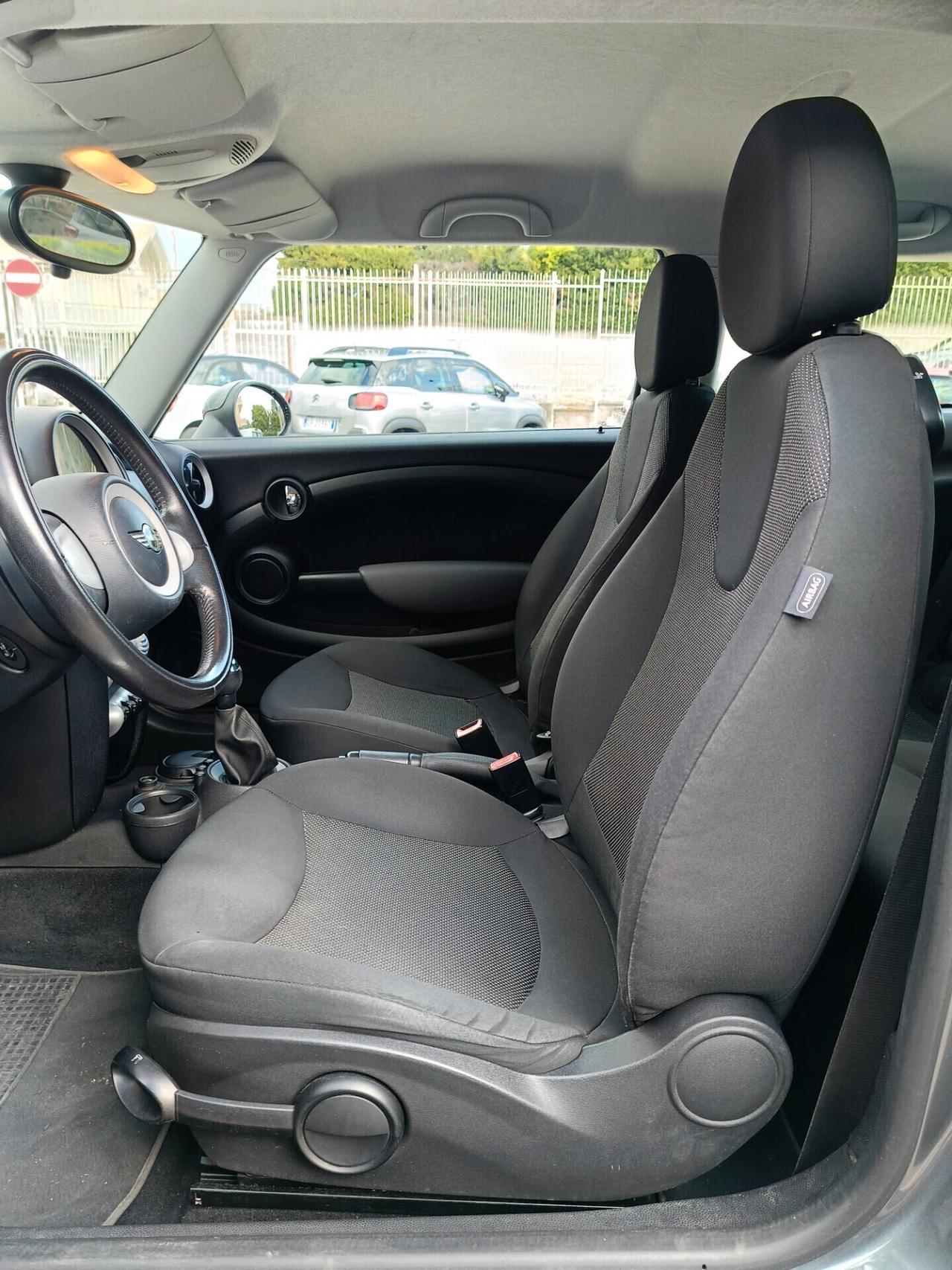 Mini Mini 1.6 16V One (55kW)