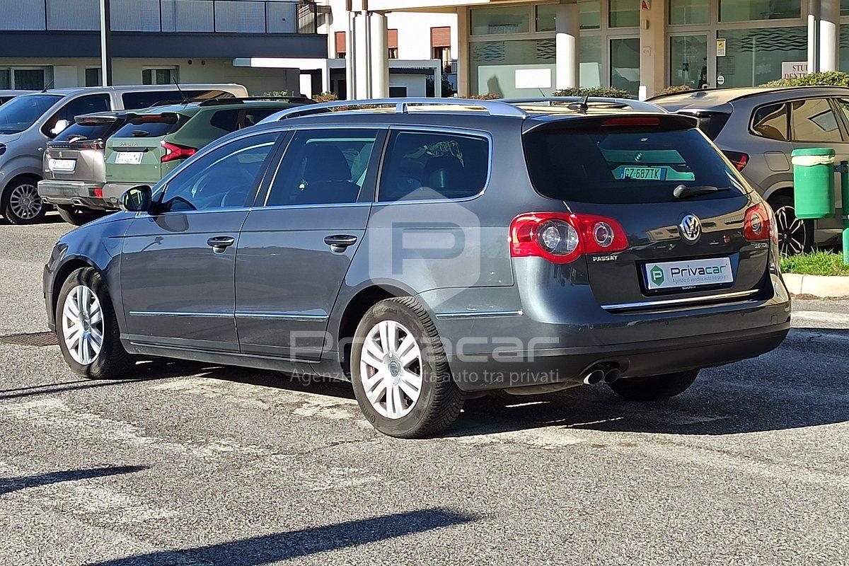 VOLKSWAGEN Passat 2.0 TDI DPF Var. Highline
