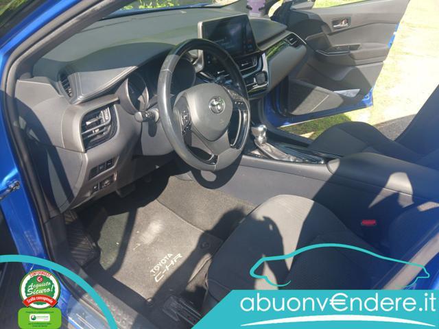TOYOTA C-HR 1.8 Hybrid E-CVT Trend