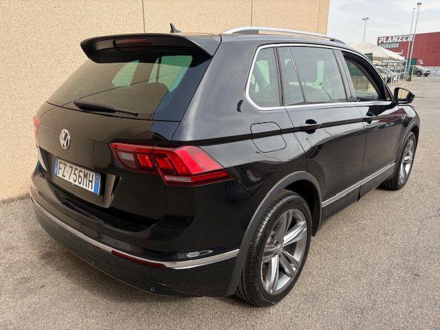 VOLKSWAGEN Tiguan 1.5 TSI 150 CV DSG R-LINE BlueMotion Technology