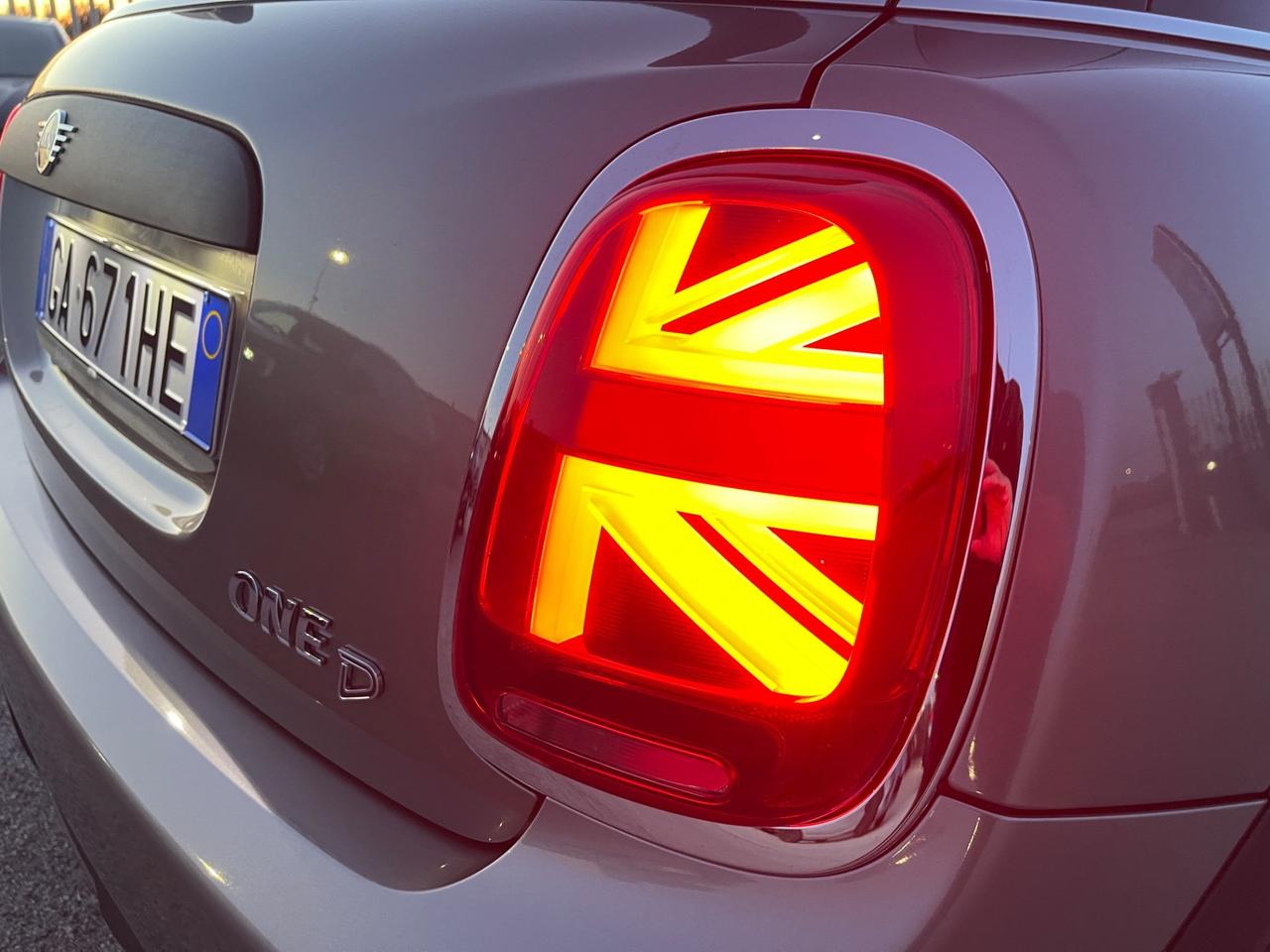 MINI 1.5 D 5 porte 95CV BAKER STREET FUL LED MY20