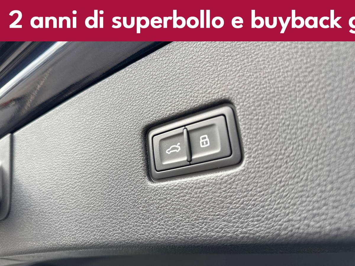 AUDI SQ8 4.0 tfsi quattro tiptronic