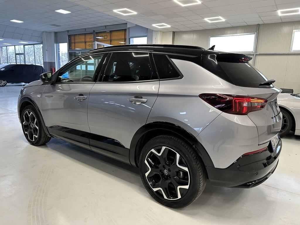 Opel Grandland 1.2 Ultimate AT8