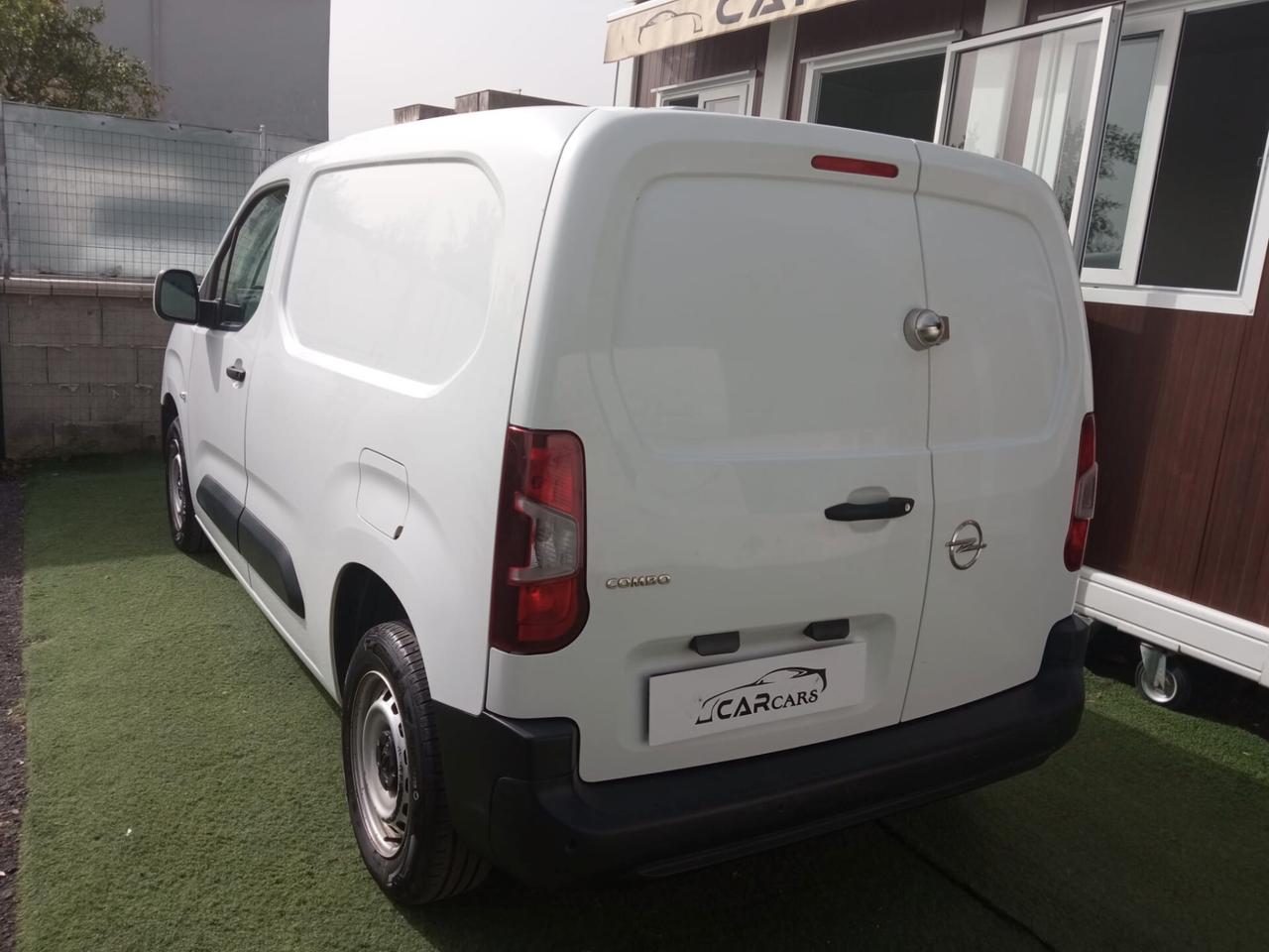 Opel Combo Cargo 1.5 Diesel PC 650 kg Edition