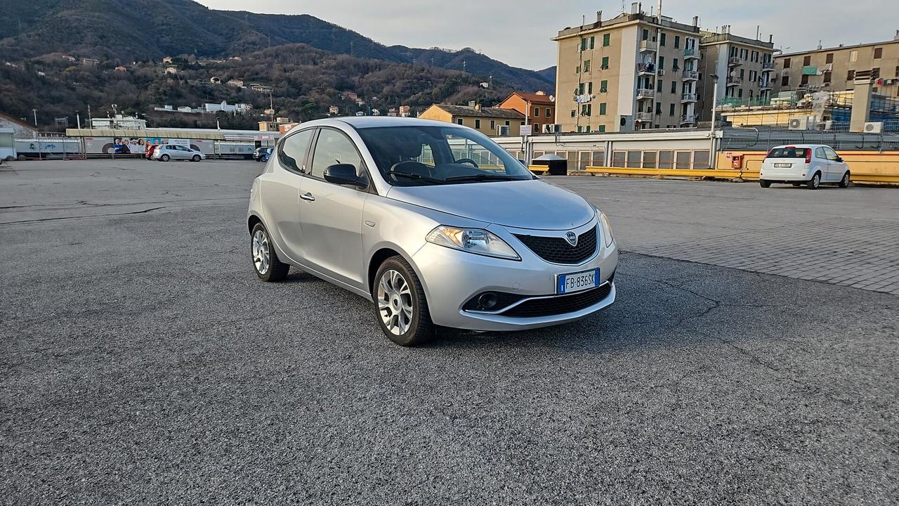 Lancia Ypsilon 1.2 69 CV 80milakm 5 porte GPL Ecochic Platinum