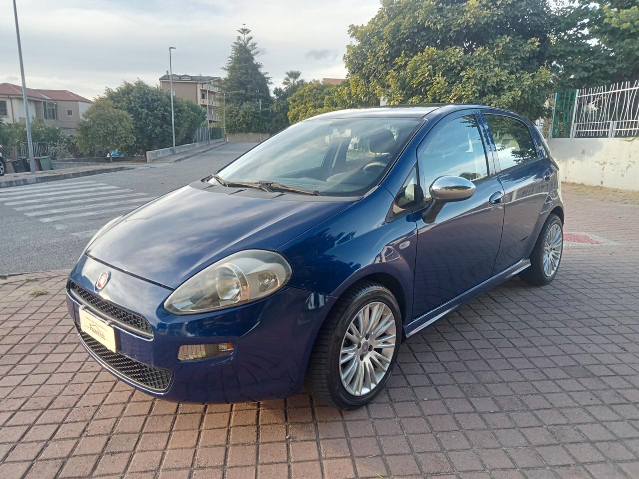 Fiat Punto 1.3 MJT II 75 CV 5 porte Street 2015