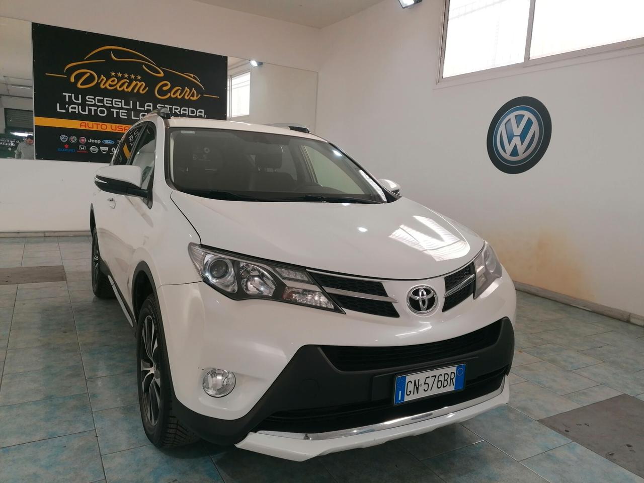 Toyota RAV 4 RAV4 2.0 D-4D 4WD Lounge White Ed.
