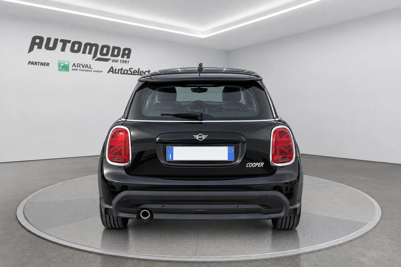 Mini Cooper 3p 1.5 Cooper Essential Premium Mid Package
