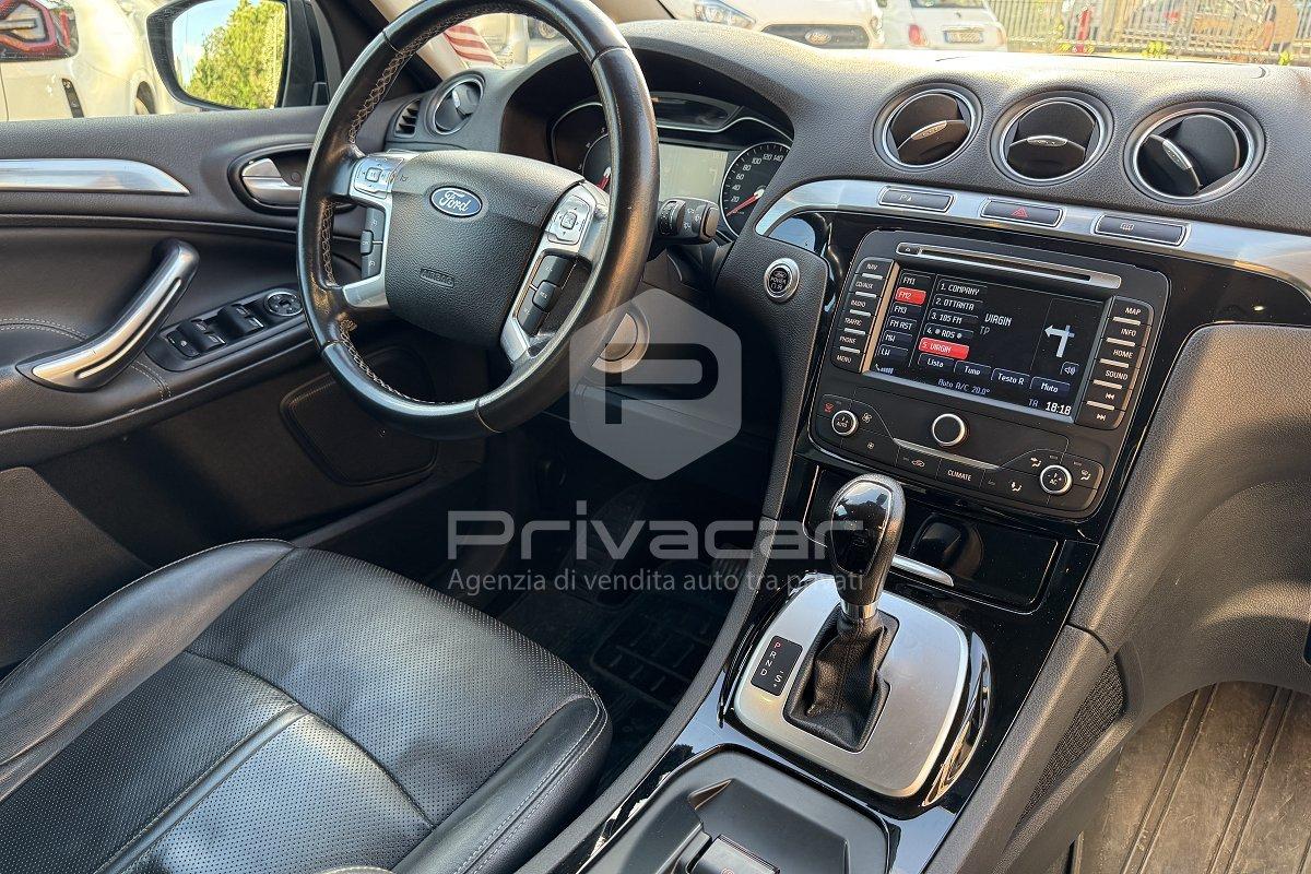 FORD S-Max 2.0 TDCi 163CV Powershift New Titanium