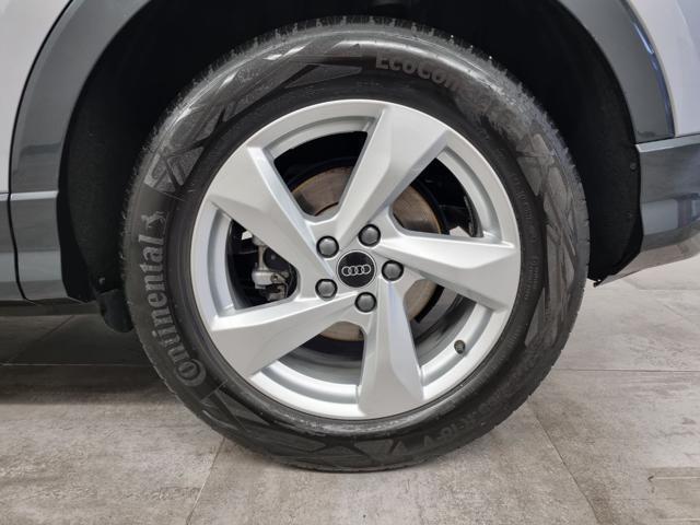 AUDI Q3 35 TDI S tronic Business Advanced