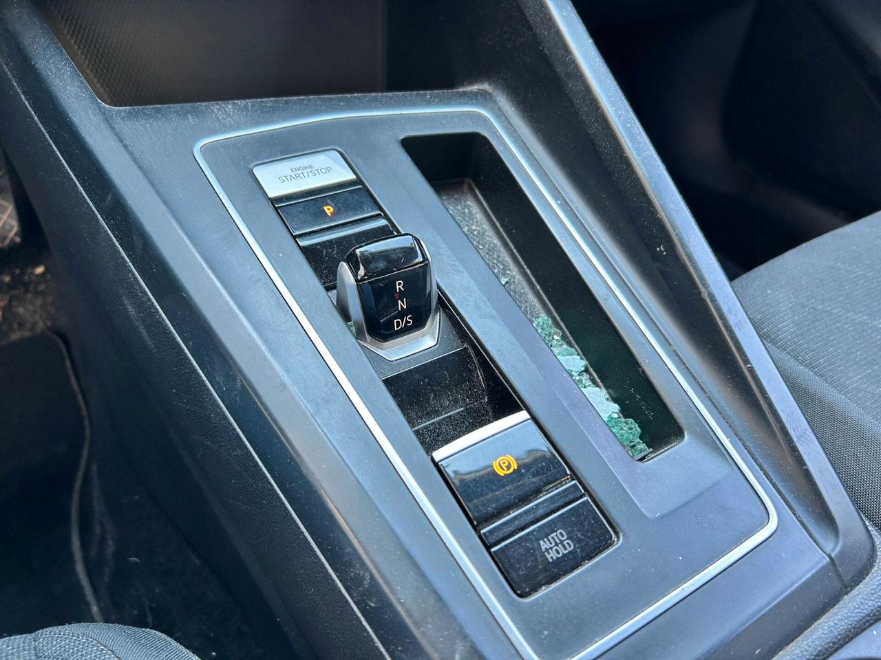 VW Golf 1.0 TSI 110CV DSG - 2020 Incidentata