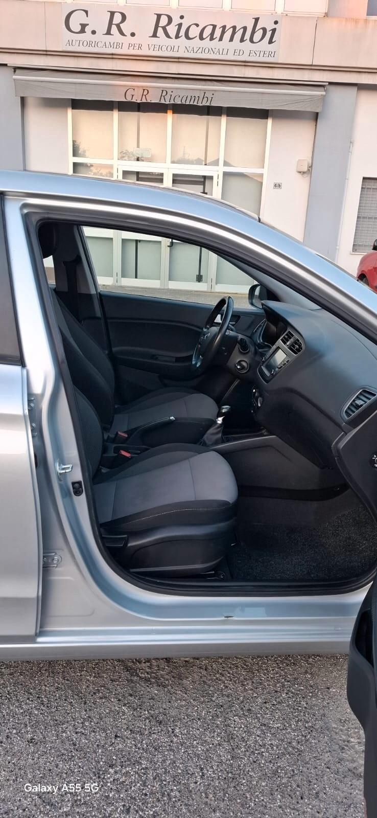 Hyundai i20 1.2 5 porte Econext Connectline