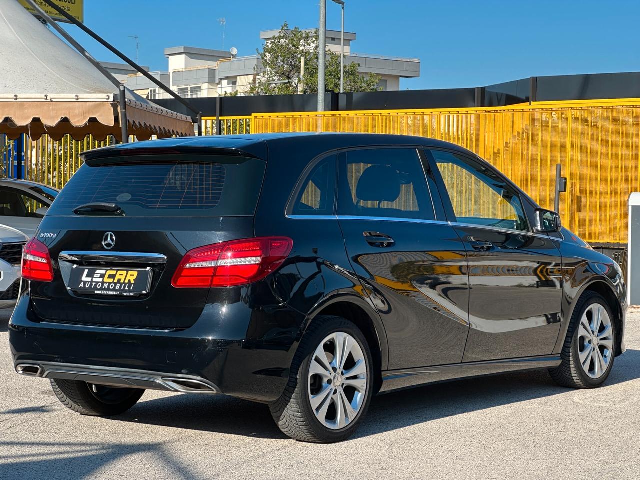 MERCEDES-BENZ B 180 d Automatic Sport