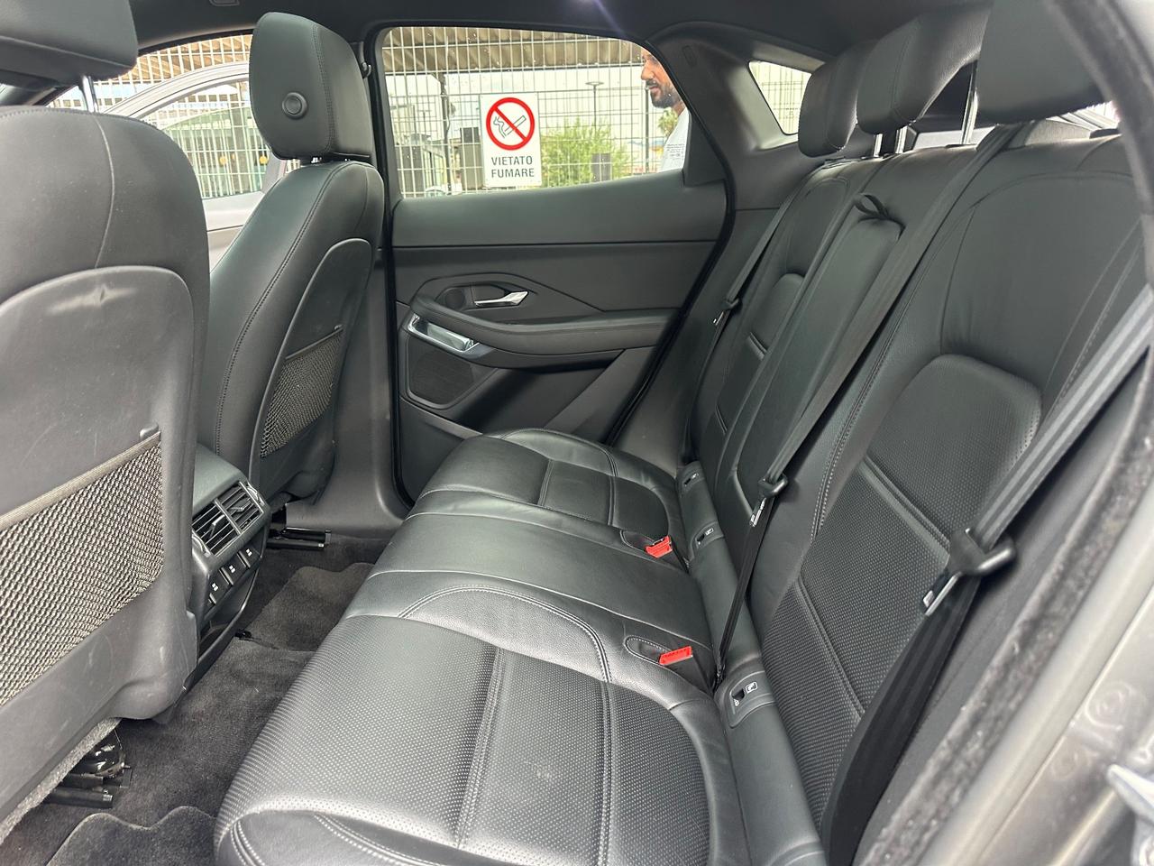 Jaguar E-Pace 2.0D 240 CV AWD aut. R-Dynamic S 2018