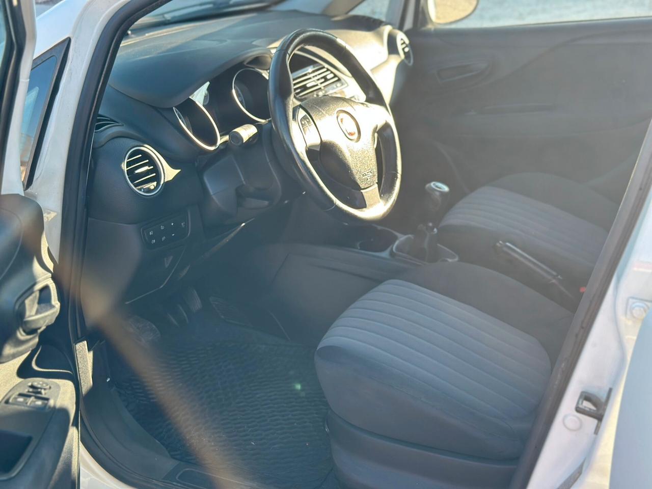 Fiat Punto 1.3 MJT 95CV 5 porte Street