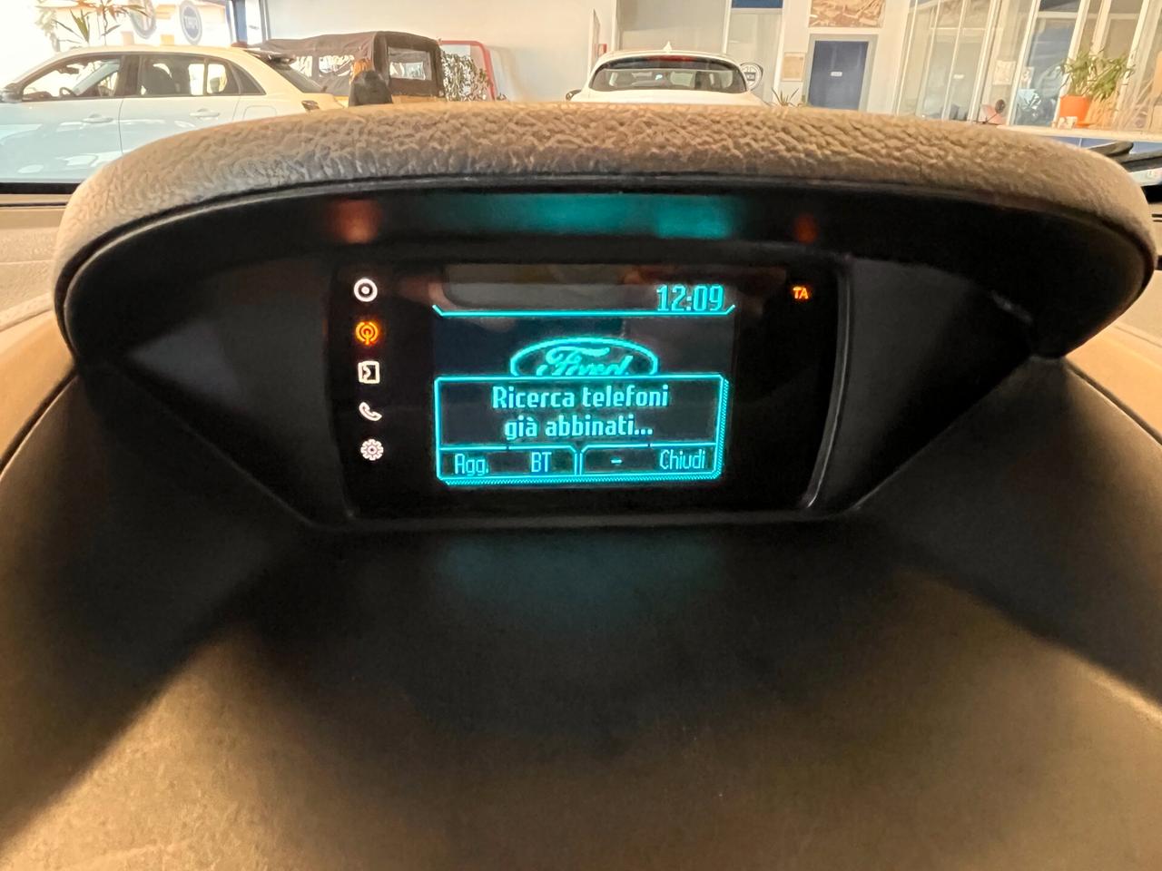 Ford Tourneo Courier 1.0 EcoBoost 100 CV Titanium