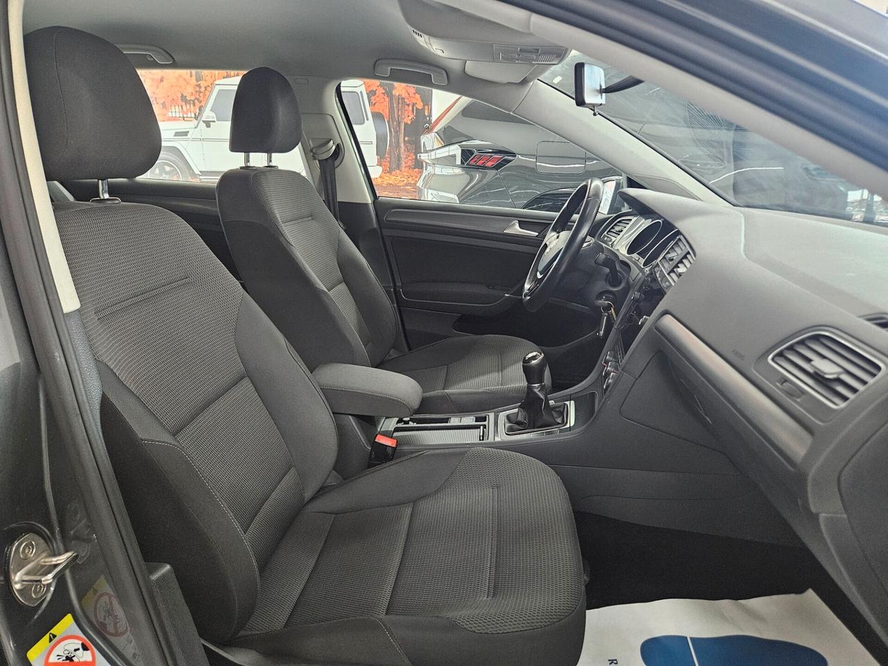 Volkswagen Golf Variant 1.4 tgi Business 110cv