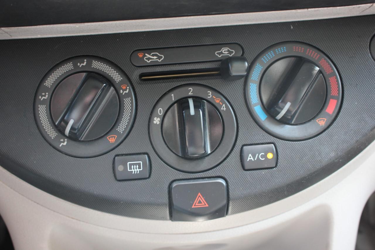 Nissan Note *PREZZO VERO* 1.4 16v 88 CV CRONO TAGLIANDI CERTIFICATI GARANZIA 12 MESI TAGLIANDATA GOMMATA NEOPAT OK